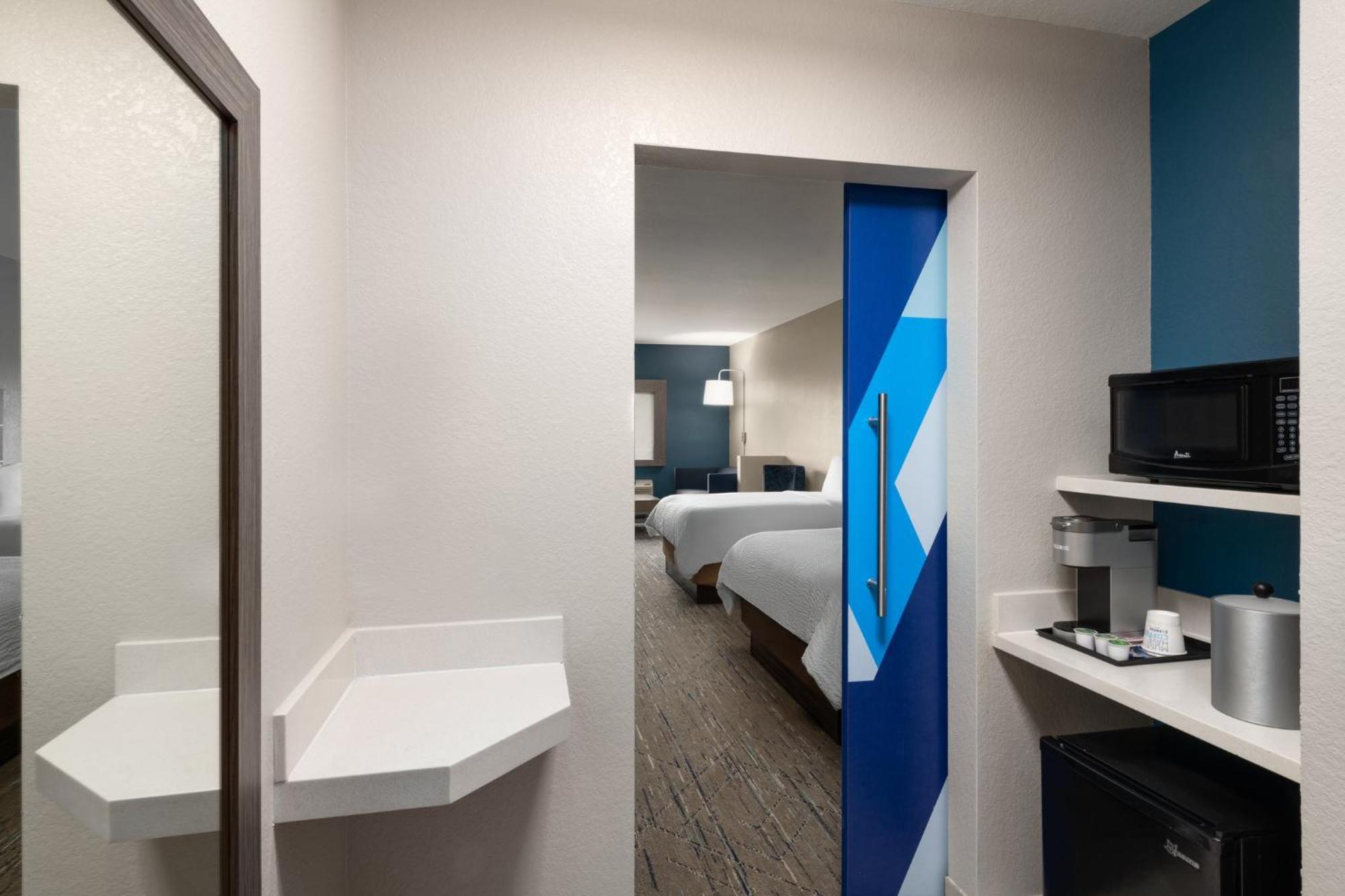Holiday Inn Express & Suites Boynton Beach West By Ihg Exteriör bild