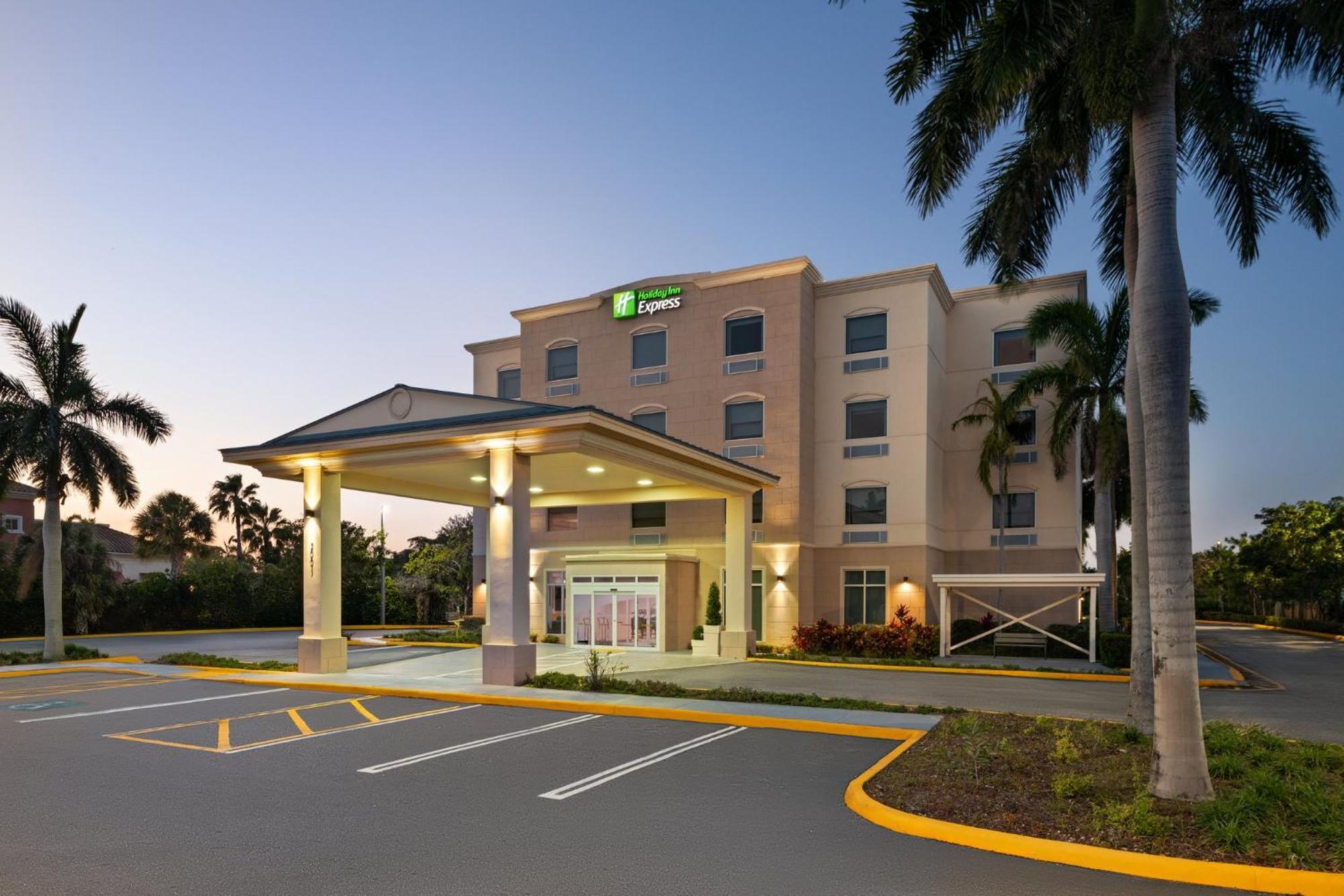 Holiday Inn Express & Suites Boynton Beach West By Ihg Exteriör bild